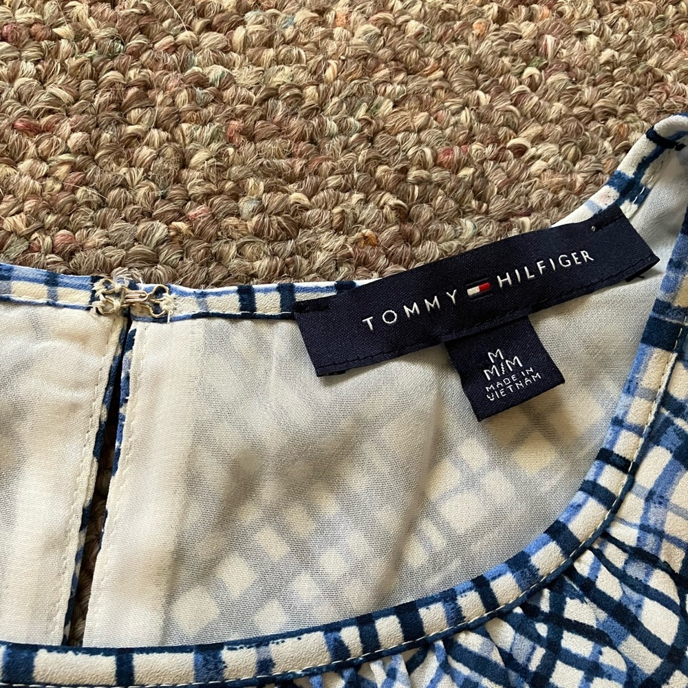 Tommy Hilfiger Navy and White Checkered Blouse NWOT - Picture 3 of 5